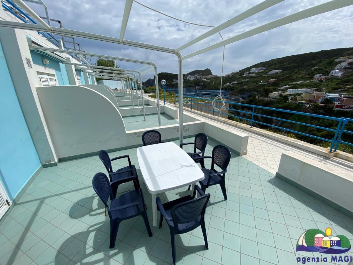 Magi - Appartamenti Maga Circe Ponza Exterior photo
