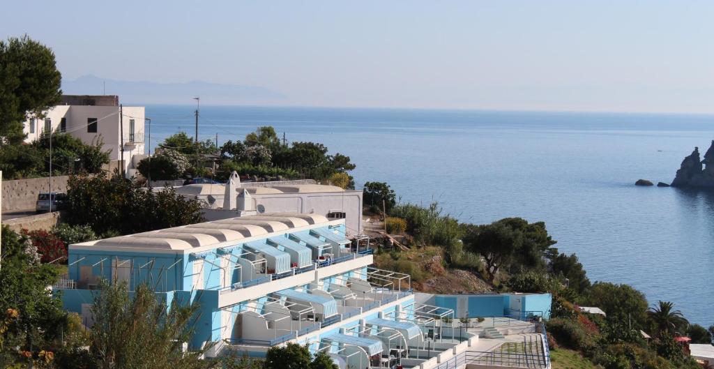 Magi - Appartamenti Maga Circe Ponza Exterior photo