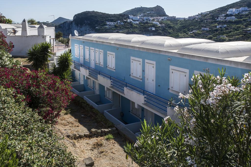 Magi - Appartamenti Maga Circe Ponza Exterior photo